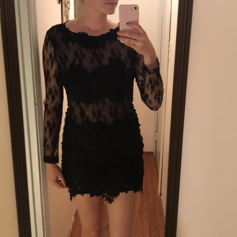 Lace long sleeve cocktail dress